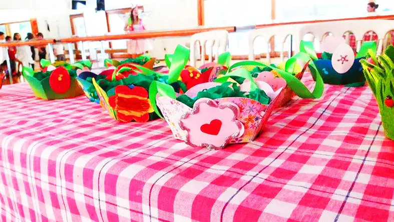 DHMIOYRGIKH APASXOLHSH GIA PAIDIA 10