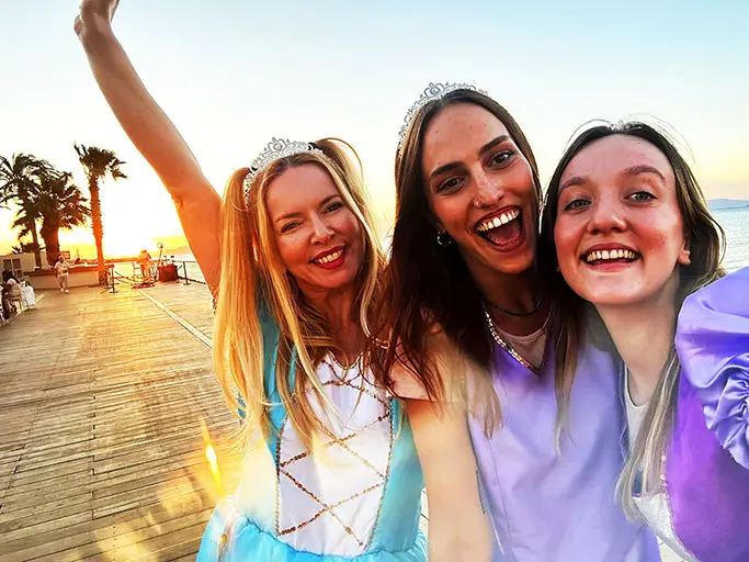 paidika party attikh 10