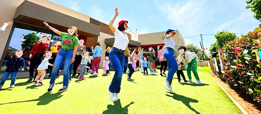 GIORTH THS MHTERAS ME TH NONH PLAY 6