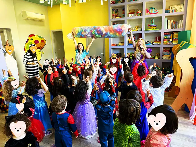 αποκριατικες εκδηλωσεις αθηνα 10