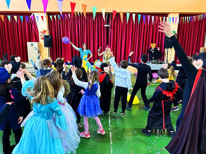 αποκριατικες εκδηλωσεις αθηνα 3